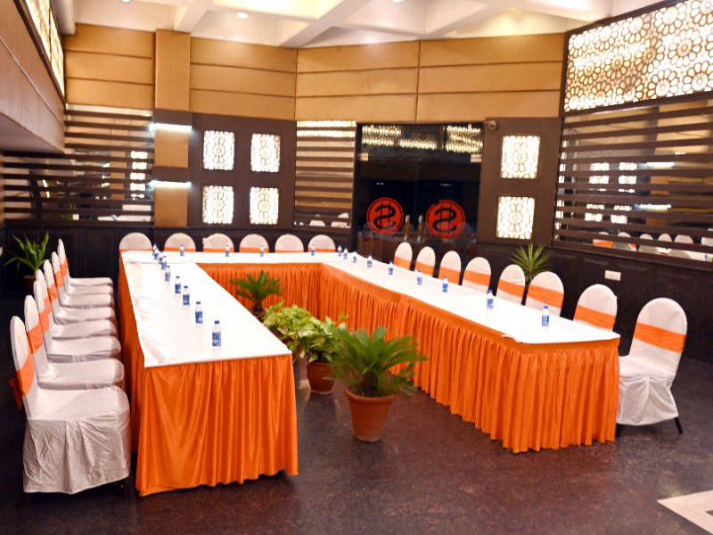 Banquet hall stage