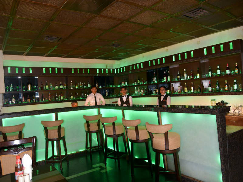 Gold Lounge seating