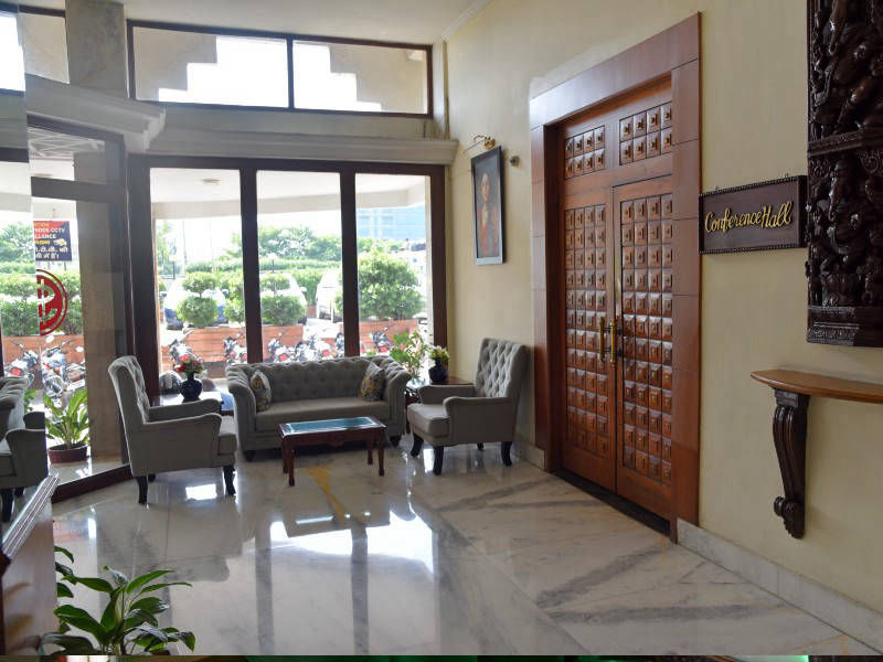 Lobby - Hotel Gold Panipat