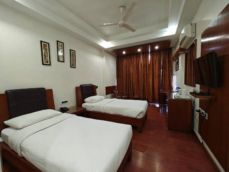 Luxury Room - Hotel Gold Panipat