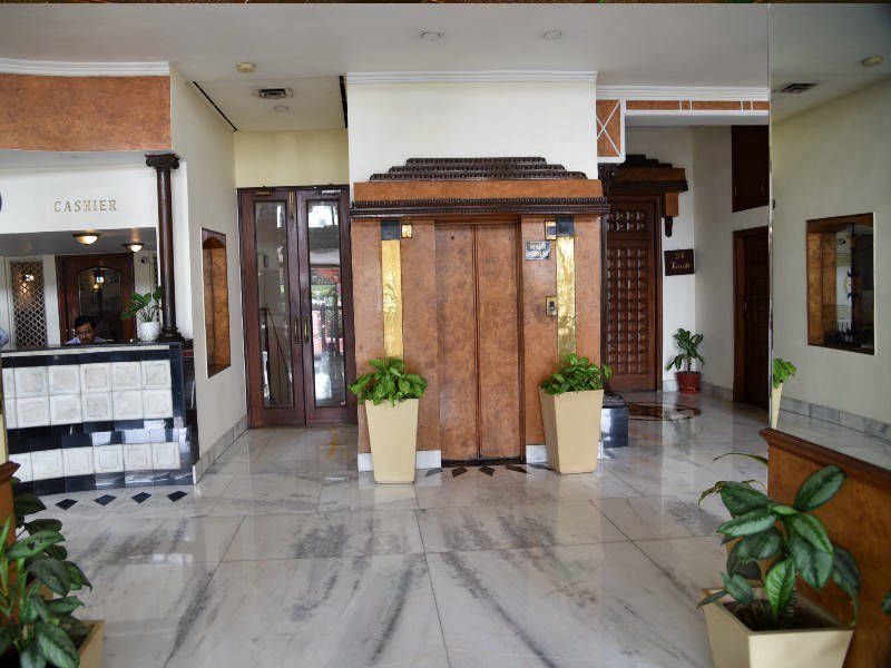 Hotel Gold Panipat reception